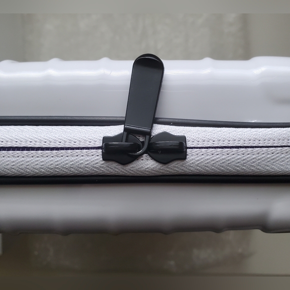 *SOLD* BTS Summer Package 2018 - Picture 3 of 3